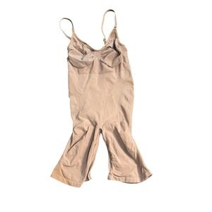 SKIMS 0106 Seamless Sculpt Mid Thigh Bodysuit US Size Small Medium‎